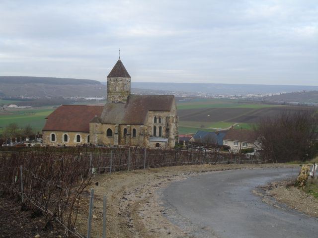 Church and vineyards in Cuis in Champagne